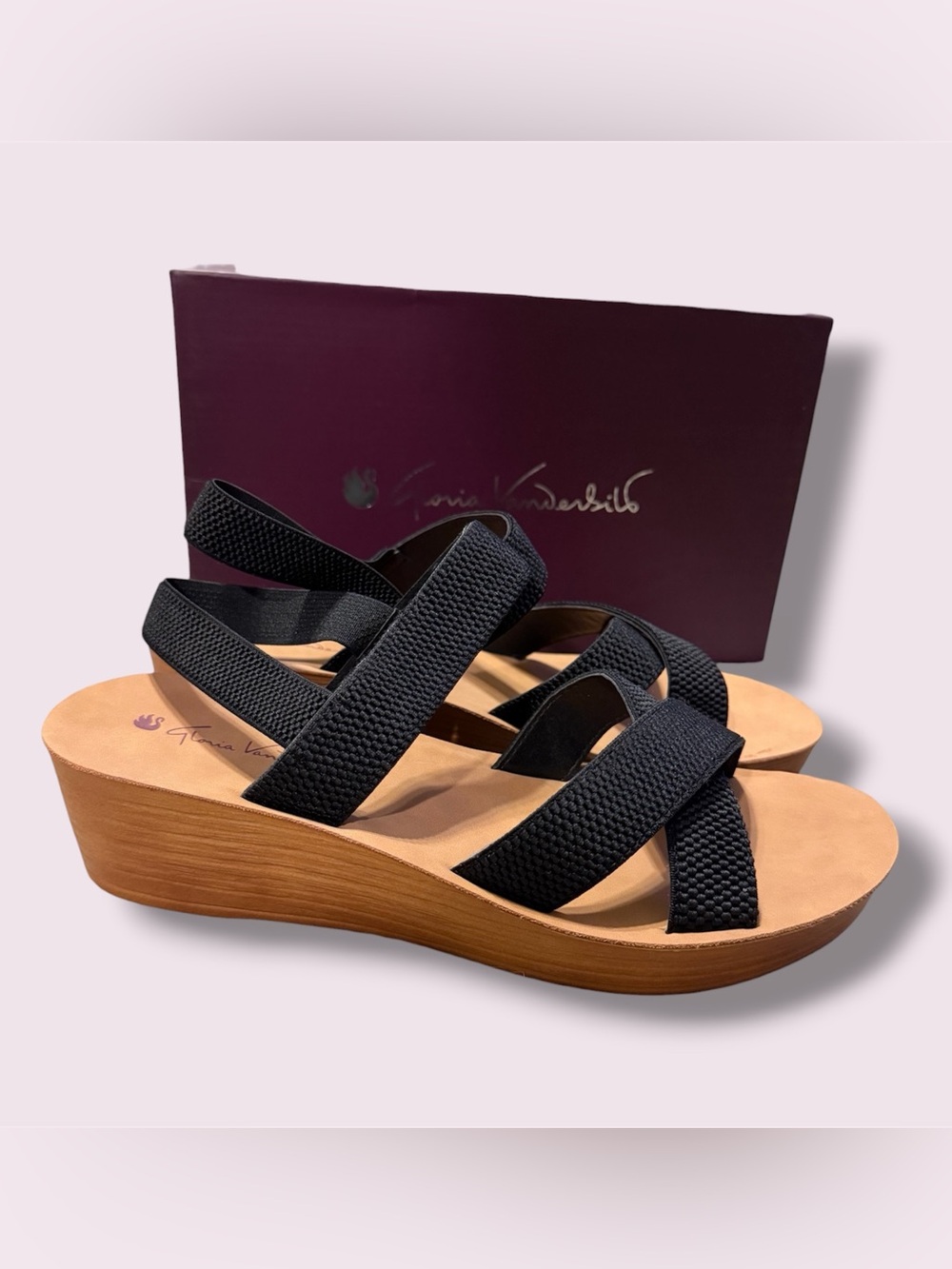 Gloria Vanderbilt Women's Wedge sandals size 10